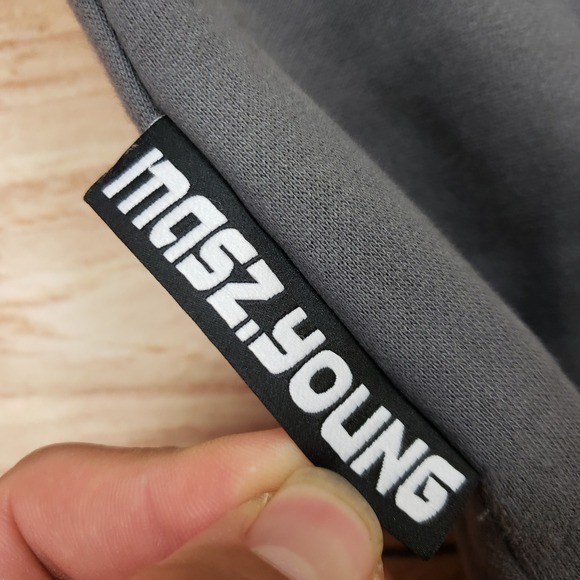 Maybe Crazy Rollstone Sweatshirt Mens‎ Large Gray Crew Neck Pullover Adult - Picture 9 of 10